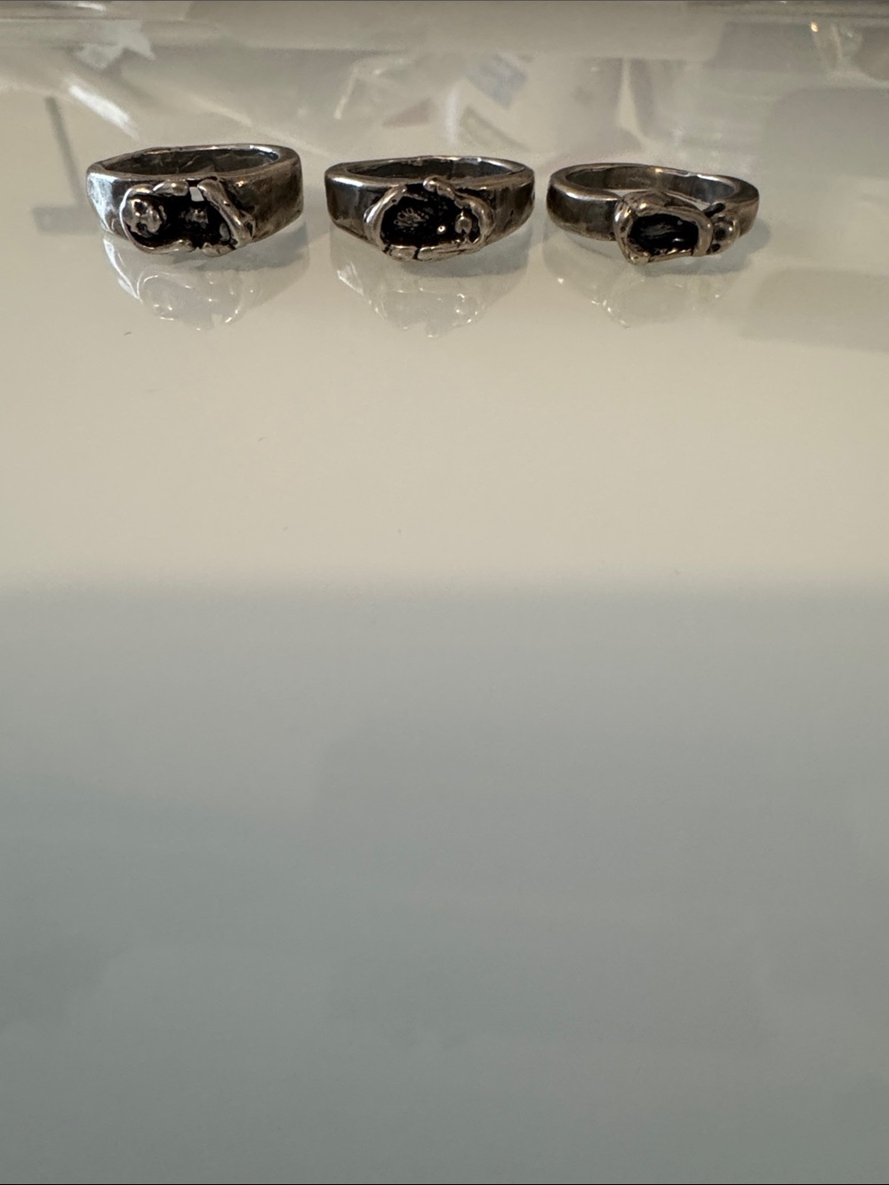 Woman Sterling Silver Signet Ring - Hear/See/feel no evil signet